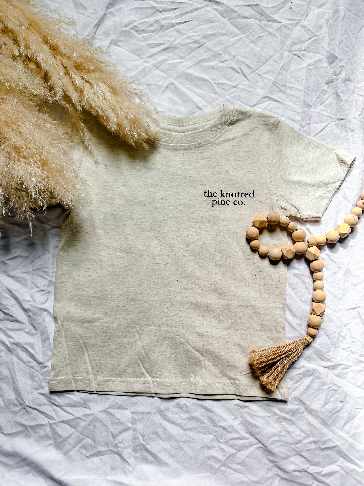 lab & ball cap tee