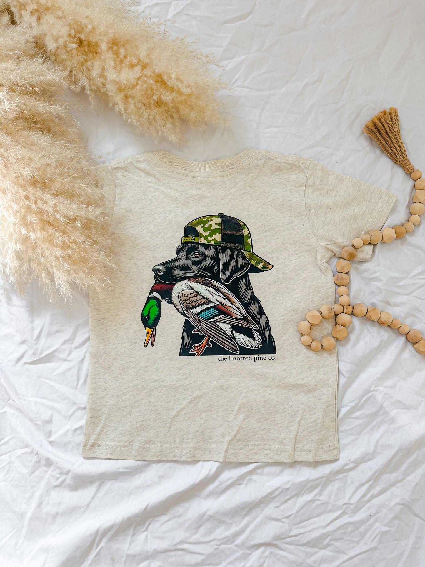 lab & ball cap tee