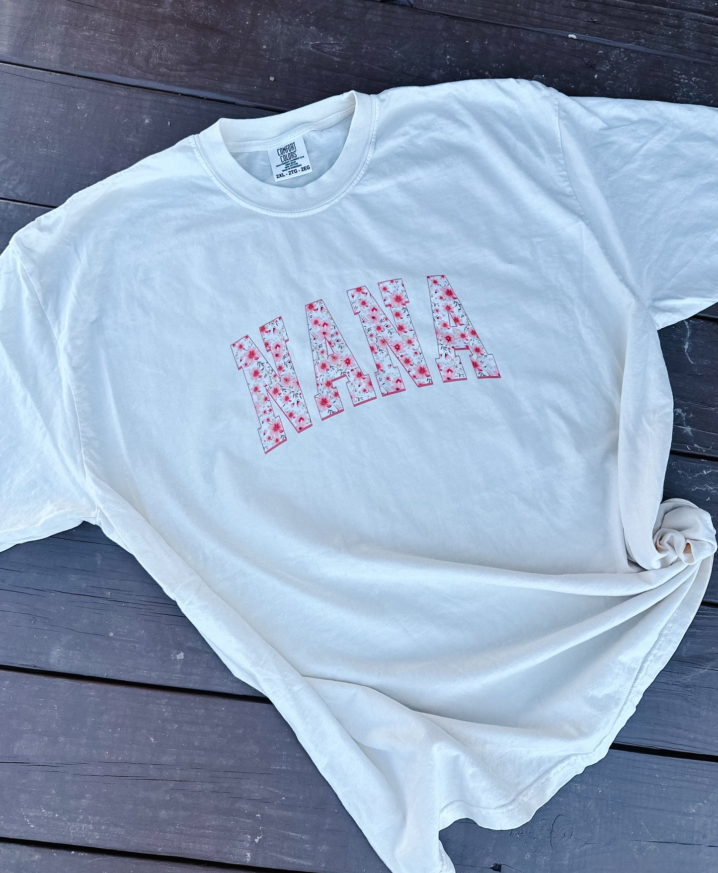 floral nana tee