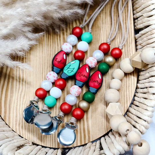 Christmas Bulb Name Clip