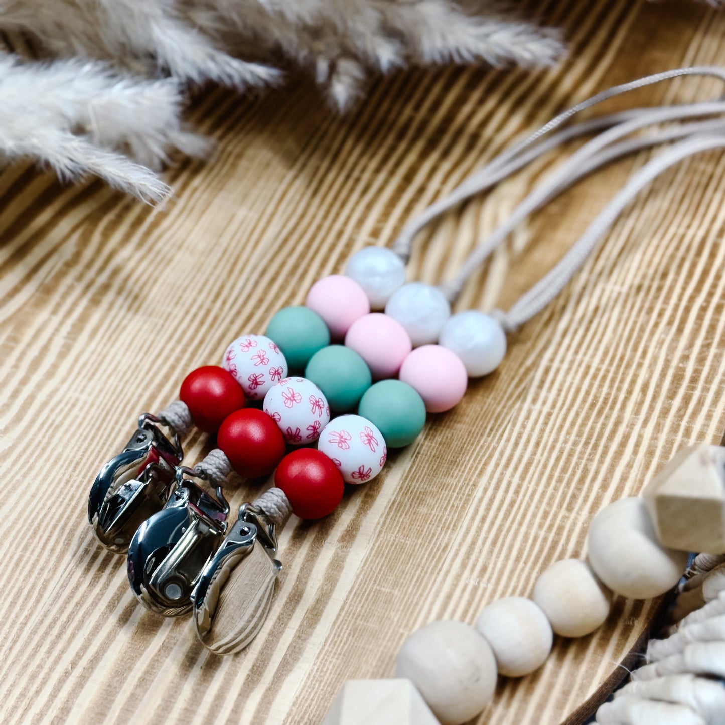 Christmas Bows Mini Clip